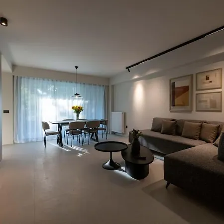 Апартаменты Riverside *