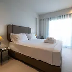 Riverside Apartman