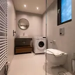Riverside Apartman